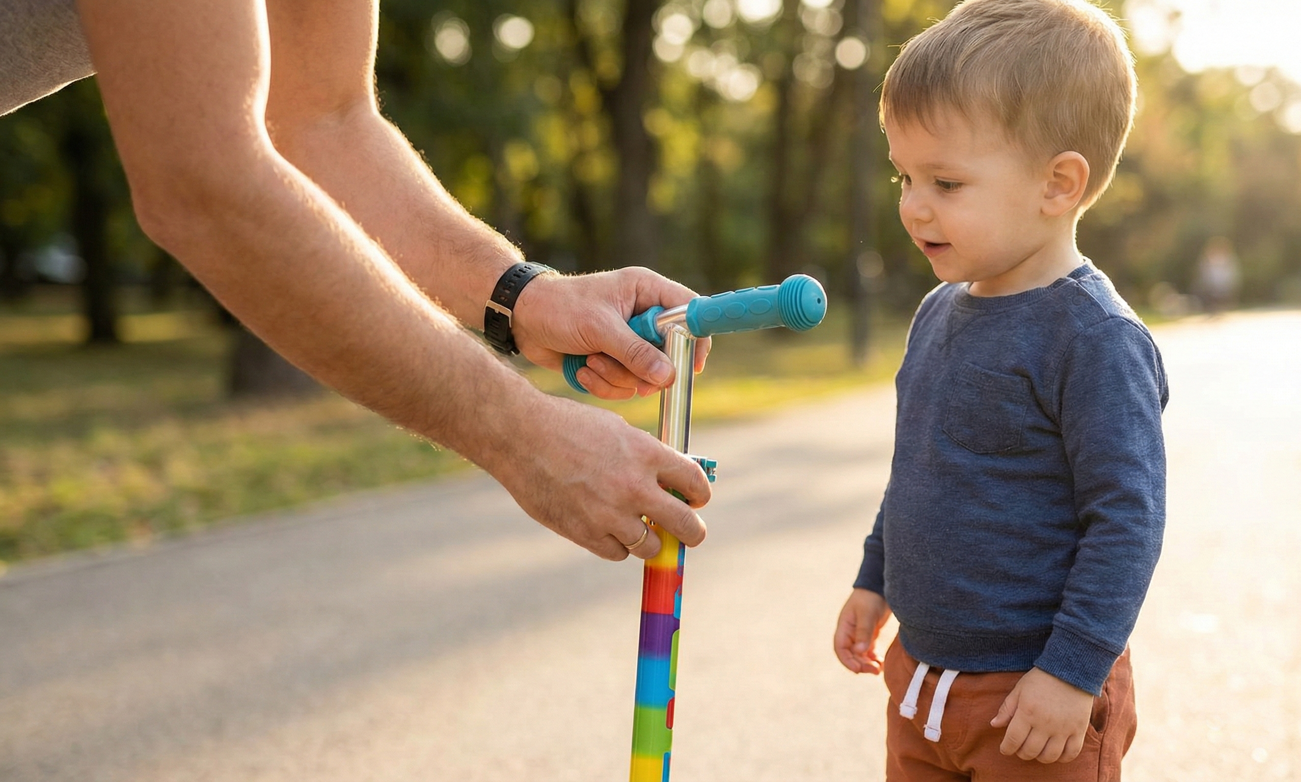 Styrets höjd på en sparkcykel för barn