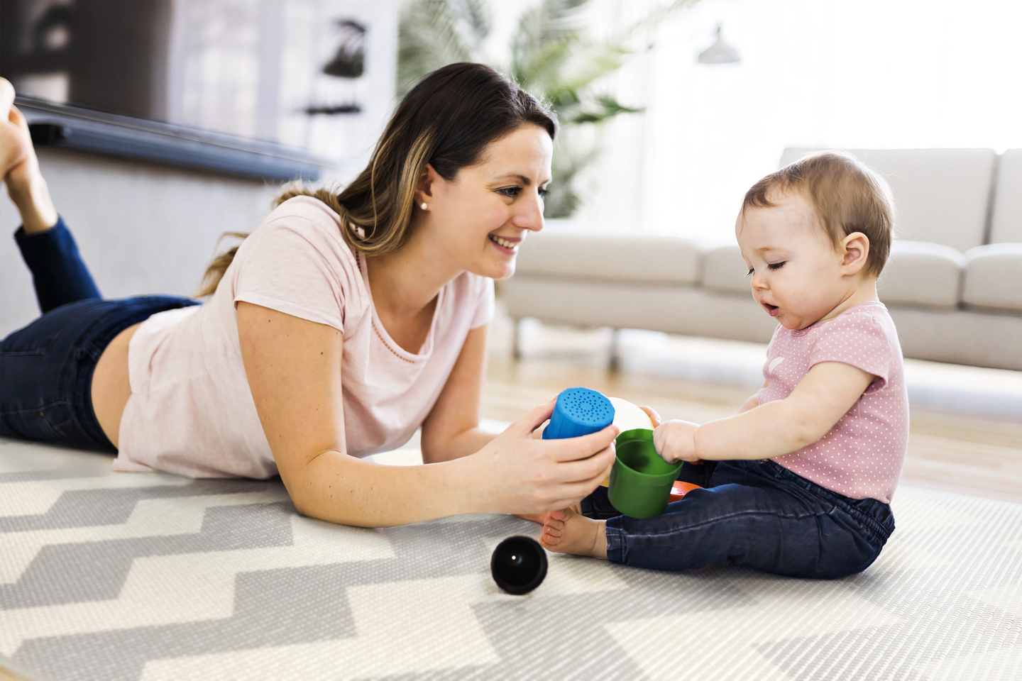 Dubbelsidig skumgummimatta XXL - rulle 2 CM (väg och sicksack)