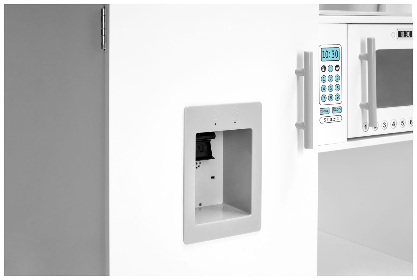 XXXL-kök i trä med kylskåp, ugn, tvättmaskin, förkläde och tillbehör