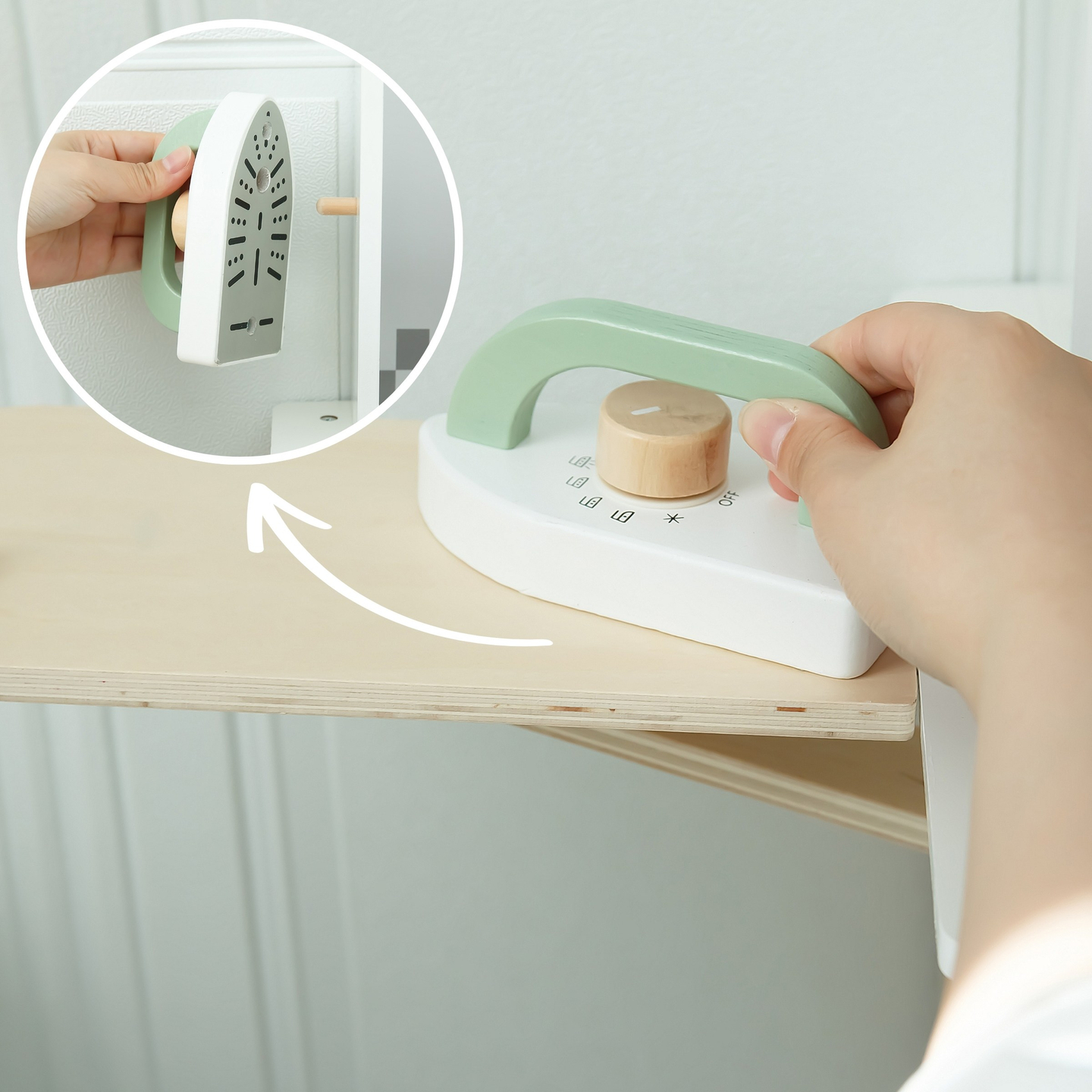 Interaktivt kök med tvättmaskin, diskmaskin och griffeltavla