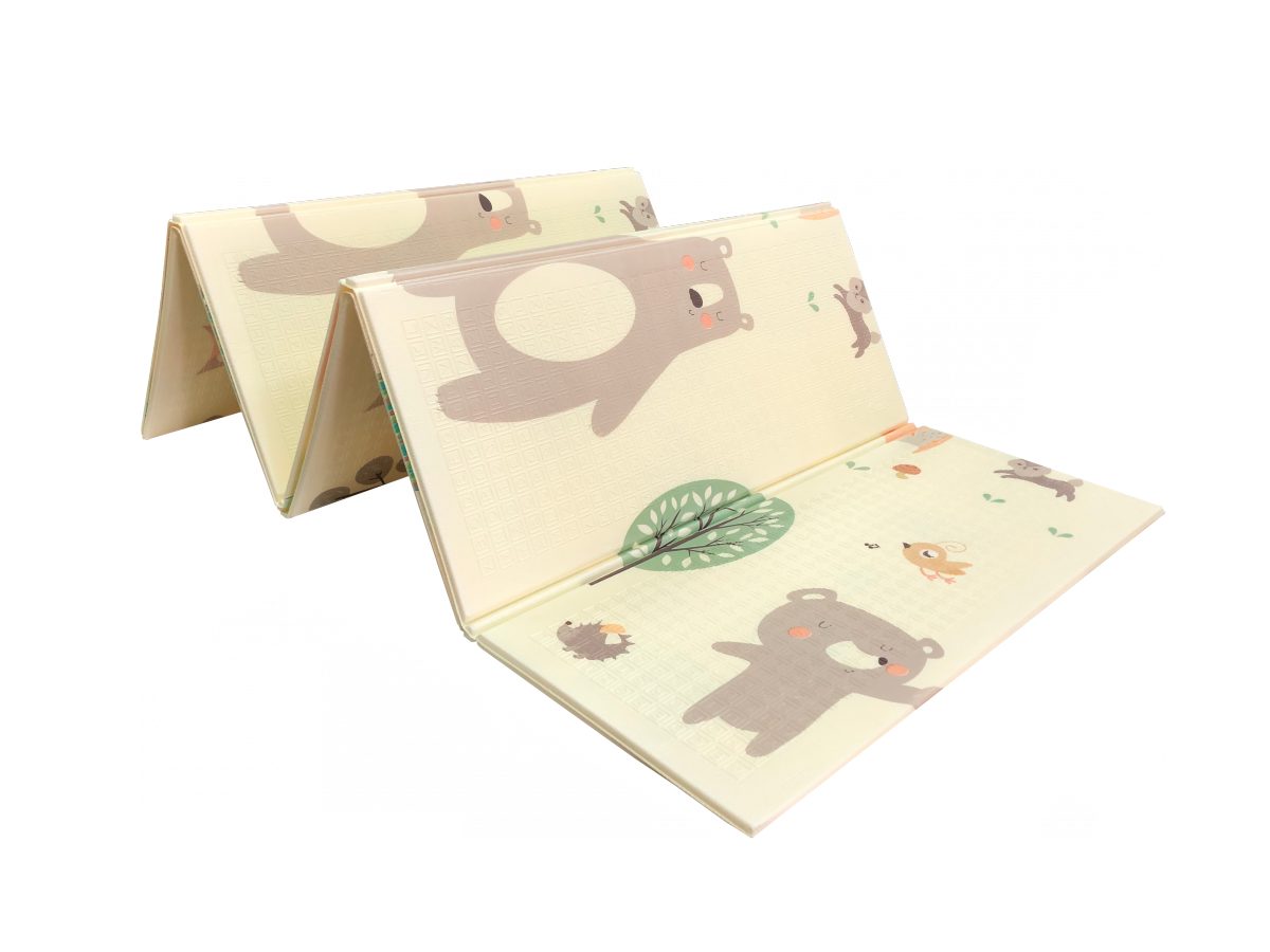 Dubbelsidig skumgummimatta XXL - vikbar 1 CM (skog med nalle och hästar)