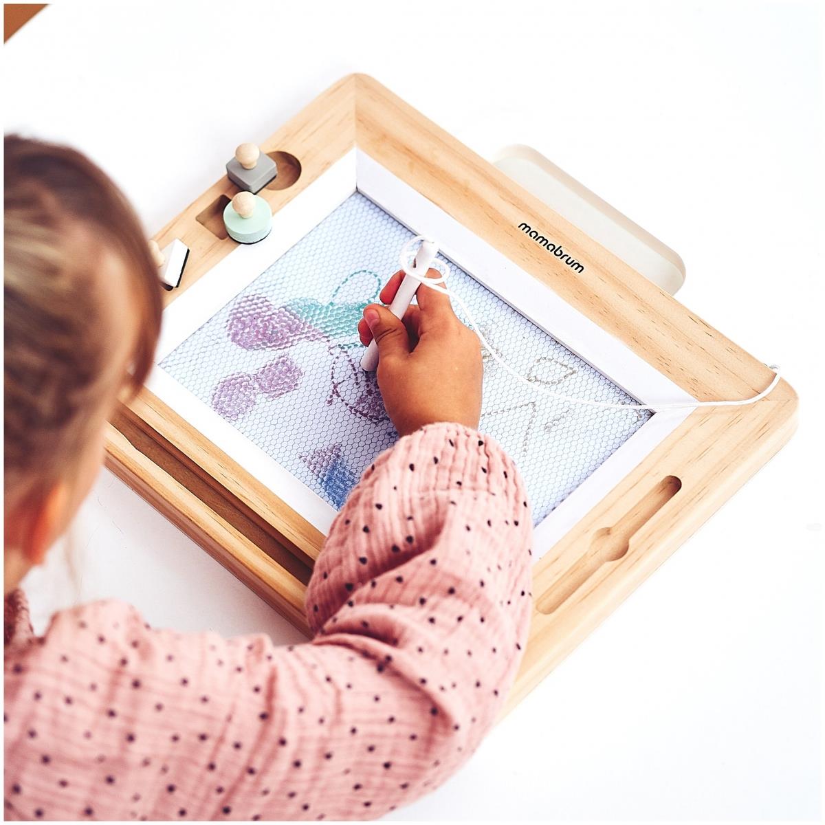 Träklippbok med stämplar - ritbord