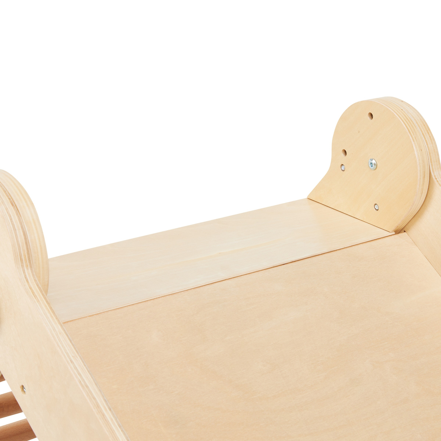 Rutschkana i trä med stege för barn