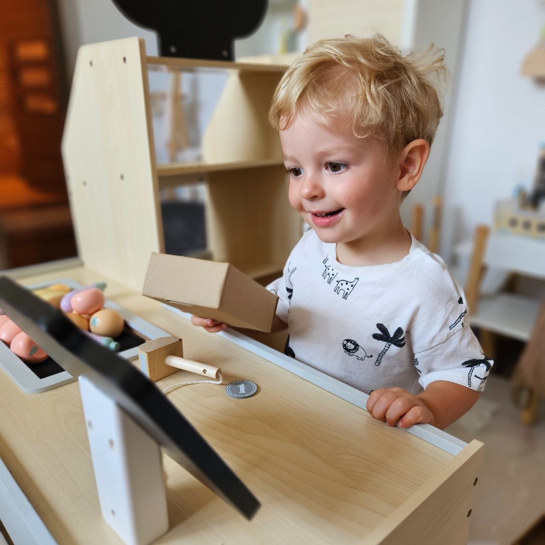 Grönsaksmarknad i trä - stort XXL-stånd, butik med kassaapparat för spel