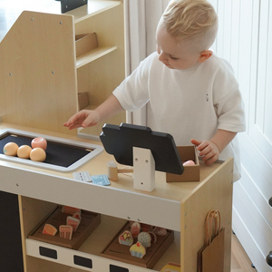 Grönsaksmarknad i trä - stort XXL-stånd, butik med kassaapparat för spel