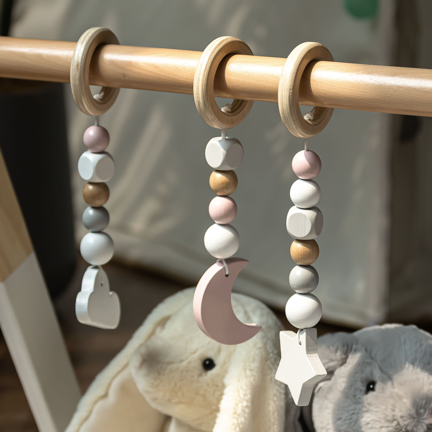 Baby Gym utbildningsställ i trä - vit färg