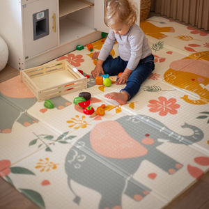 Dubbelsidig hopfällbar skumgummimatta 180 x 120 x 1 cm - Exotiska elefanter/Delikat grå