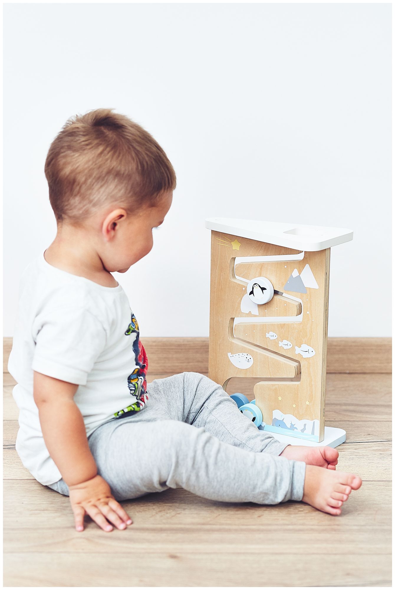 Trä med dubbelsidig sensorisk manipuleringsbräda