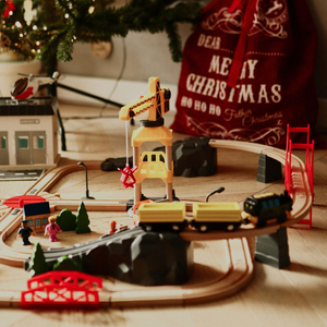 Träjärnväg, batteridrivet tåg - Stad: spår, bilar, bro, flygplats