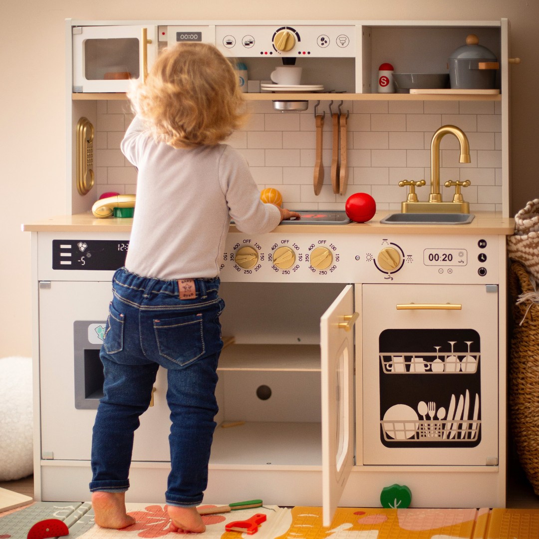 Interaktivt XXL träkök med tillbehör och LED-belysning - tvåplan