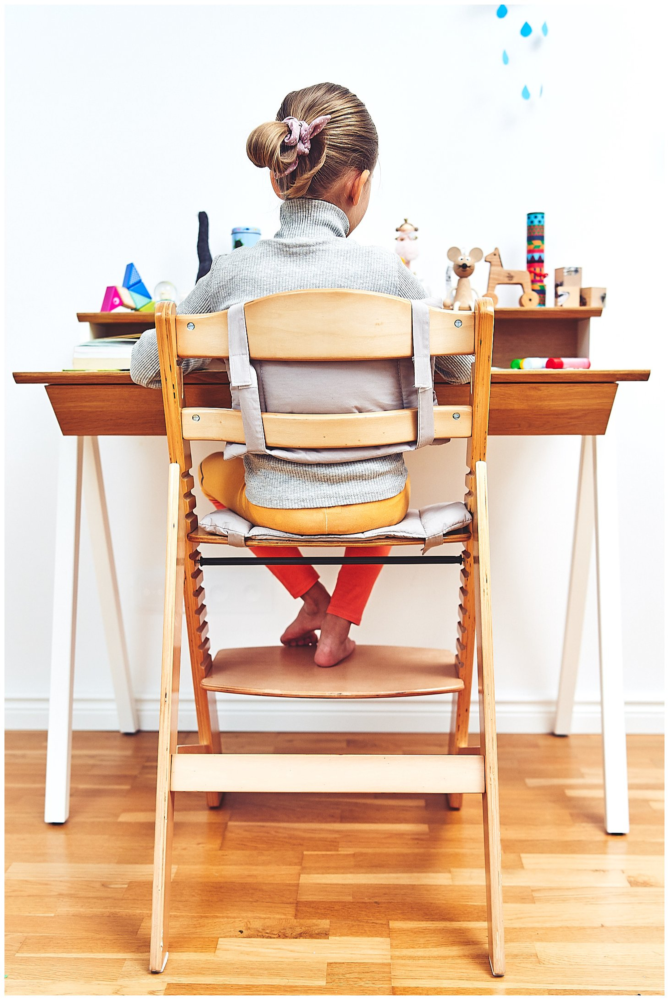 Träfödningsstol Moby-System WOODY - naturlig träfärg