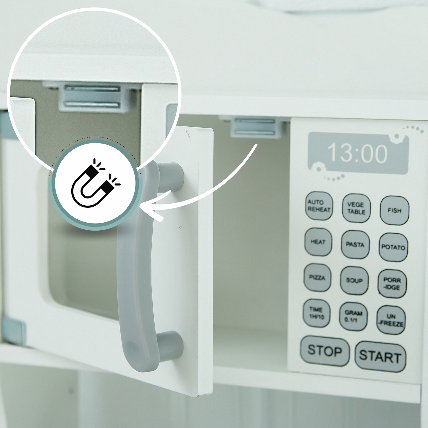 Barnkök i trä med mikrovågsugn