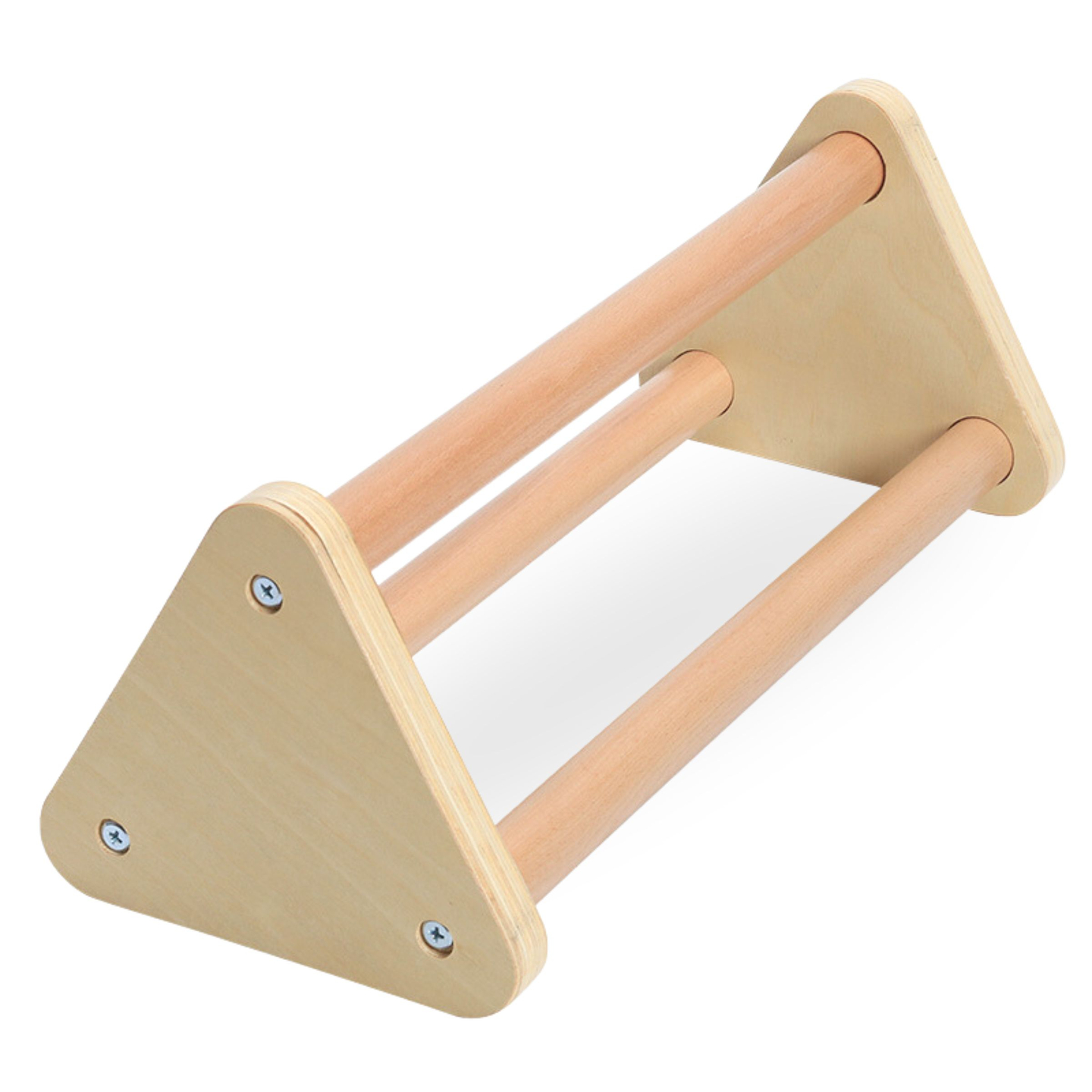 Hemmagjord lekplats i trä - stege + klättervägg + balansbom - Piklers triangel