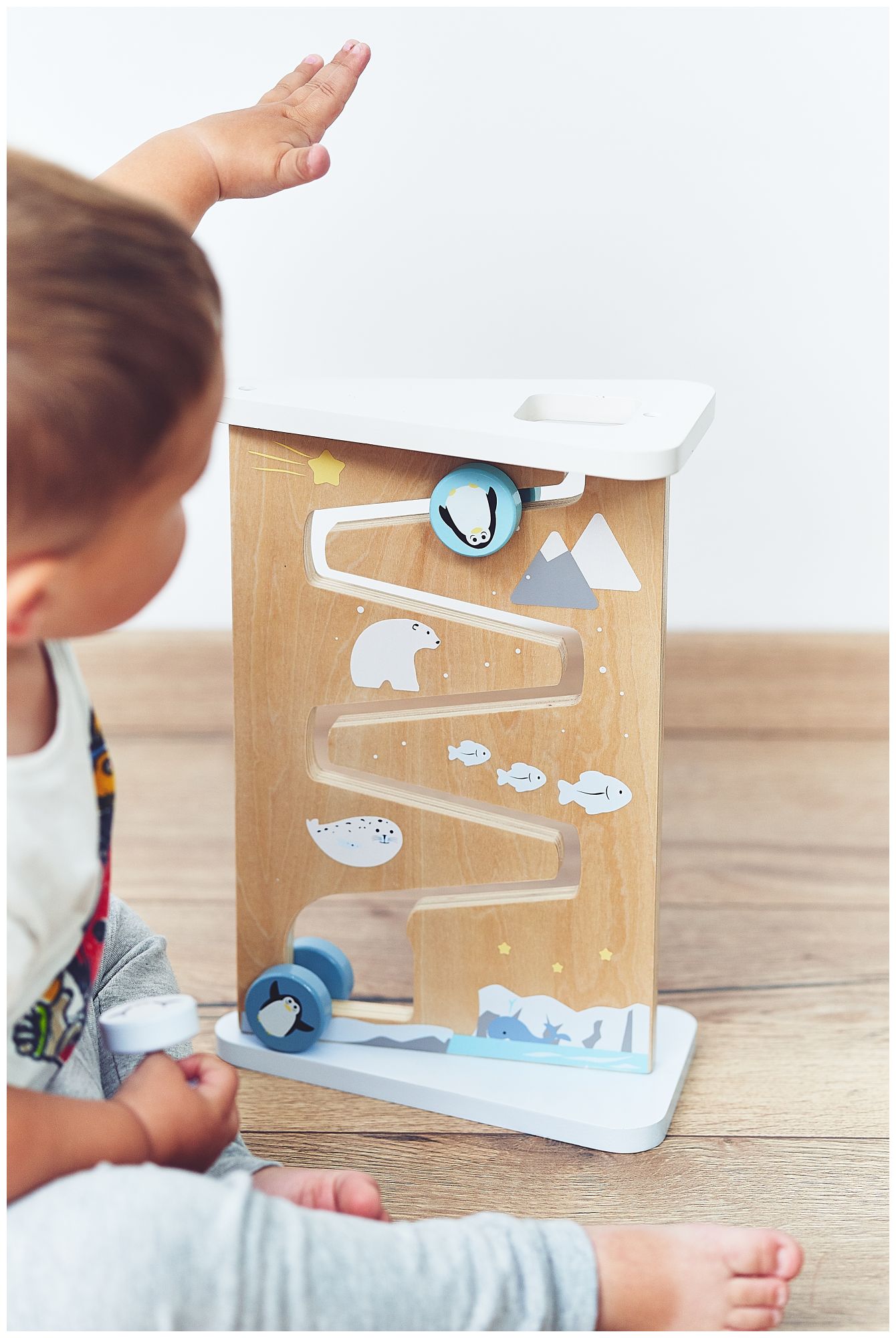 Trä med dubbelsidig sensorisk manipuleringsbräda