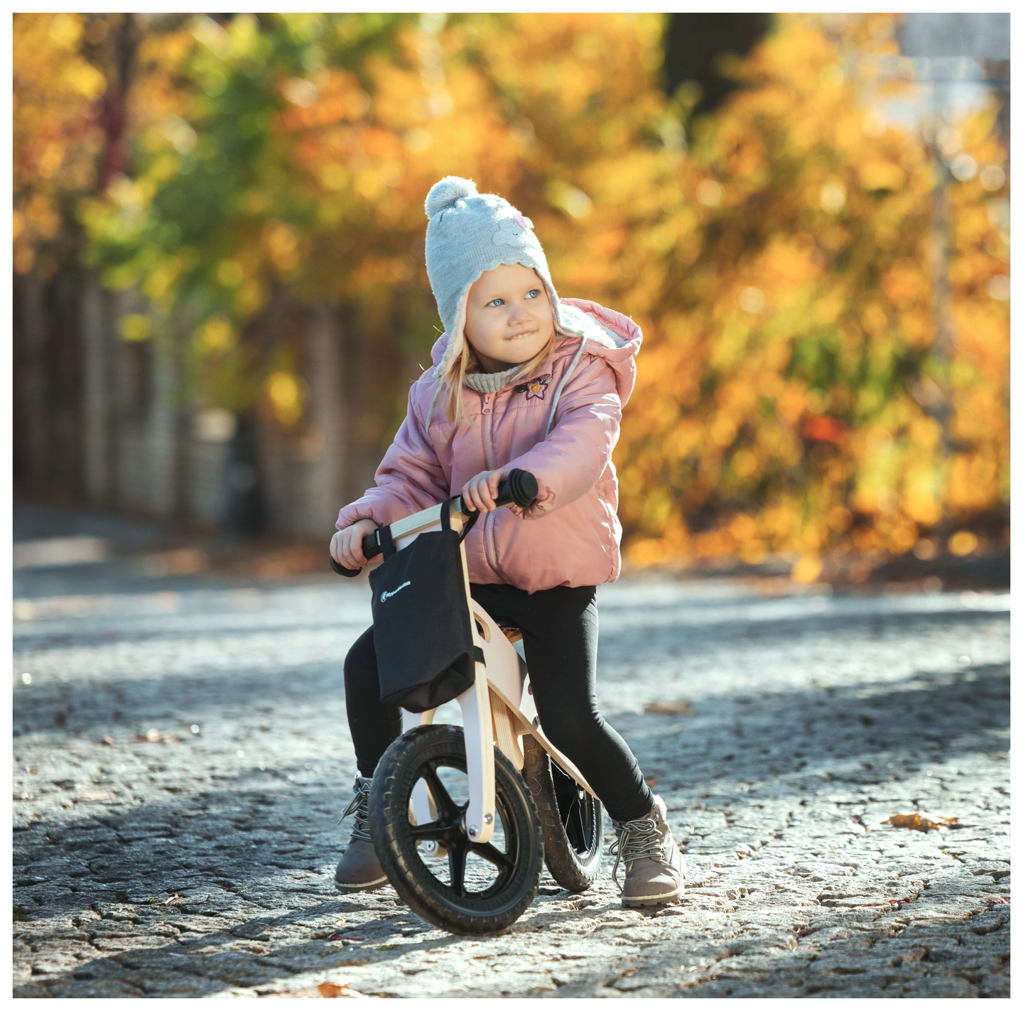 HyperMotion LEXI joggingcykel i trä - skumhjul, superlätt - rosa